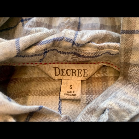 Decree Hooded Button Down Shirt - Men’s Small - Picture 3 of 6